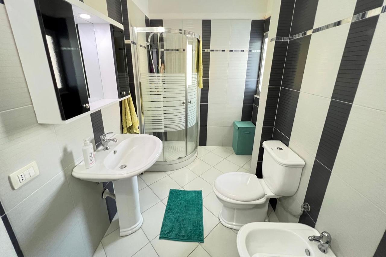 Sealavita, Modern 2 Bedroom Apartment Sea & Sunset View Влёра Экстерьер фото